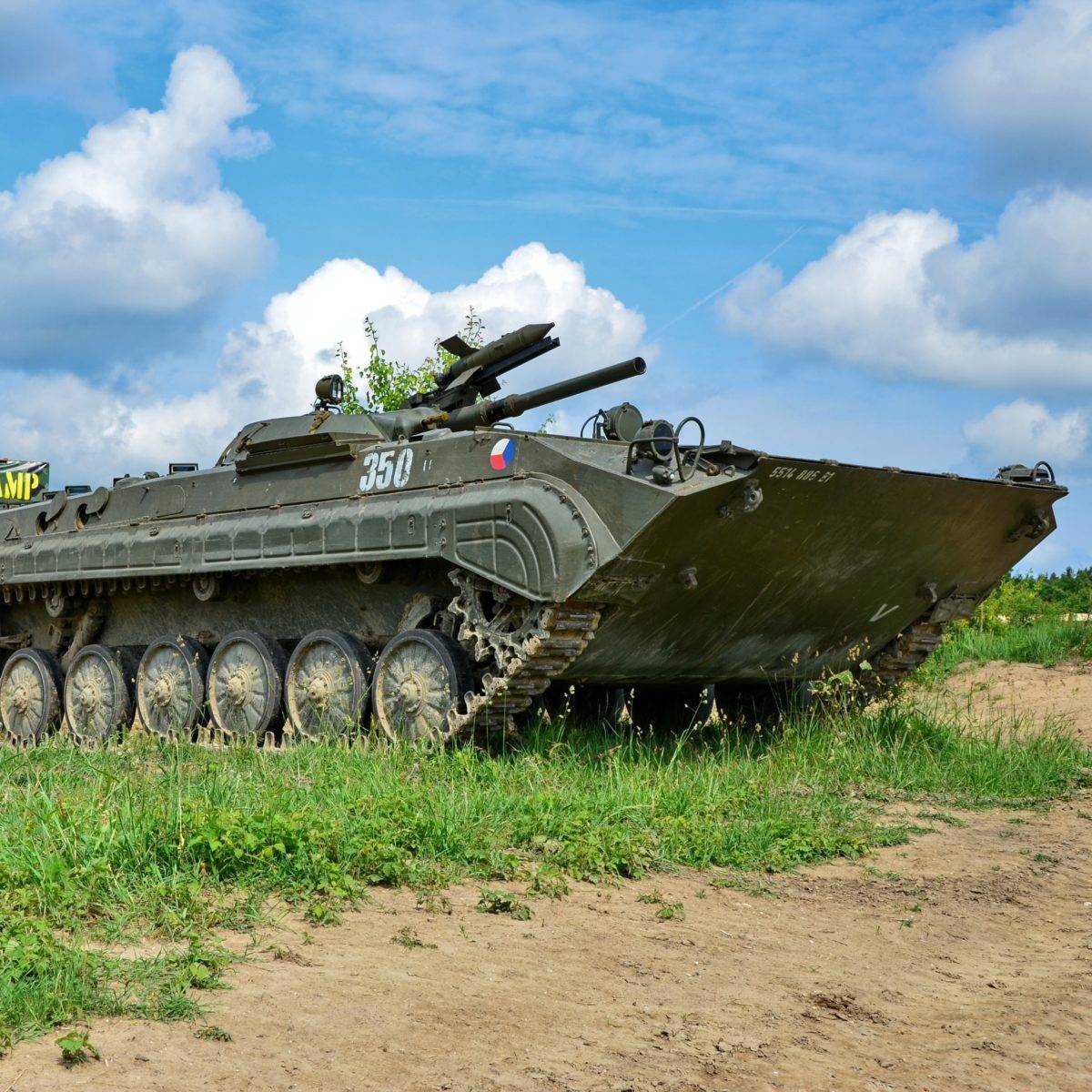 BMP-1 bereit für Prag Panzerfahren Junggesellenabschied in Prag